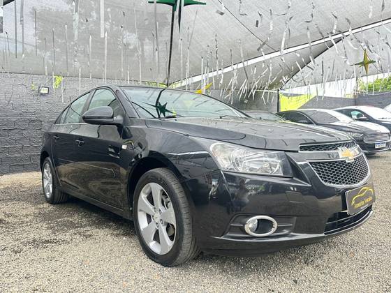 CHEVROLET CRUZE 1.8 LT 16V FLEX 4P MANUAL